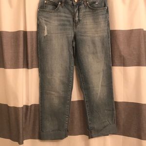 JLo Capri jeans size 8 only wore once.asking $42